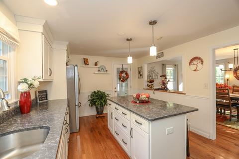 25 Hooksett Rd, Goffstown, NH 03045 photo 10