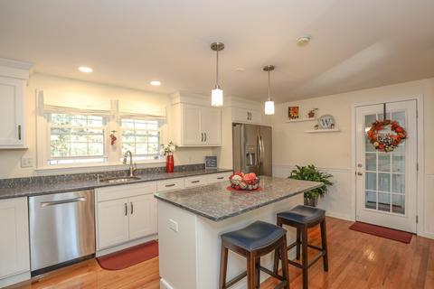 25 Hooksett Rd, Goffstown, NH 03045 photo 7