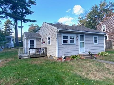8 Ash Rd, Halifax, MA 02338 photo 1