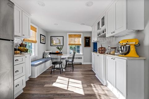 21 Bradley Woods, Hingham, MA 02043 photo 8
