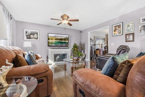 146 Newton St, Fall River, MA 02721 photo 5