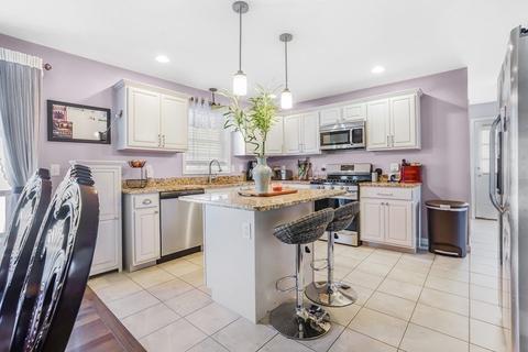 146 Newton St, Fall River, MA 02721 photo 9