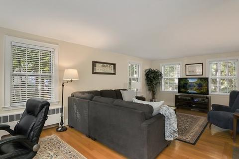 85 Gardner St, Hingham, MA 02043 photo 7