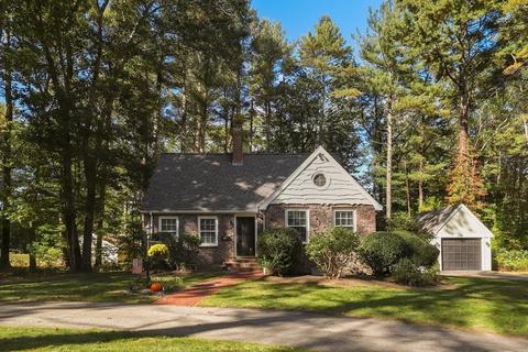 85 Gardner St, Hingham, MA 02043 photo 1