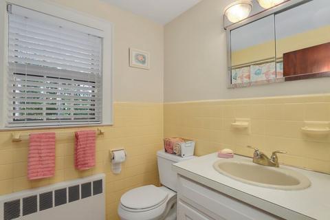85 Gardner St, Hingham, MA 02043 photo 21
