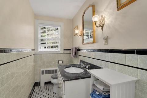 85 Gardner St, Hingham, MA 02043 photo 15