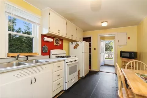 126 Commerce Rd, Barnstable, MA 02630 photo 13