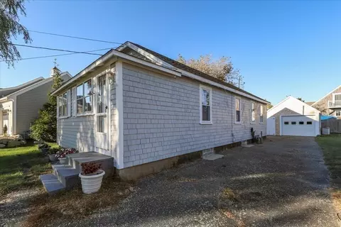 126 Commerce Rd, Barnstable, MA 02630 photo 4
