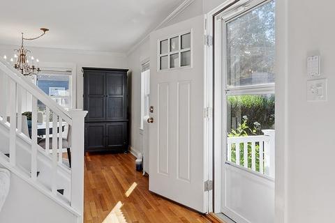 15 Wetherbee Ave, Lowell, MA 01852 photo 3
