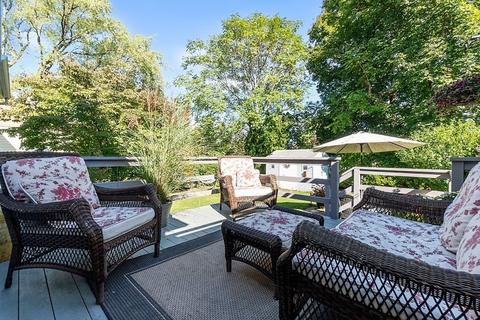 15 Wetherbee Ave, Lowell, MA 01852 photo 18