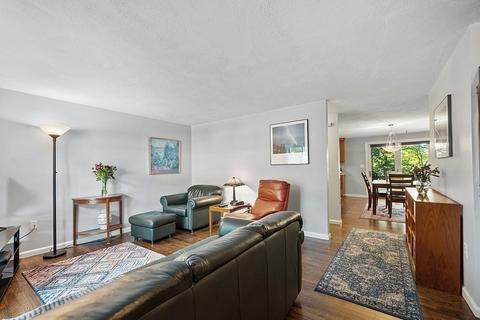 9 Deer Path #4, Maynard, MA 01754 photo 3