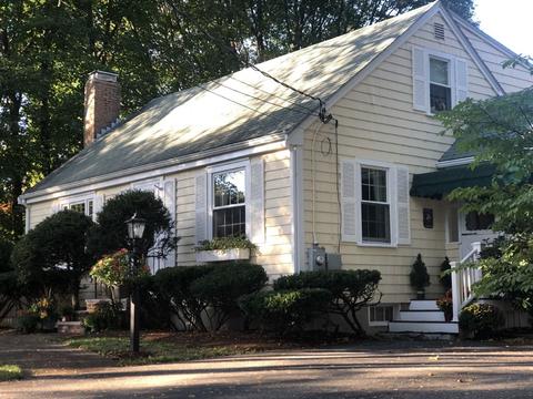 10 Spring St, Reading, MA 01867 photo 1