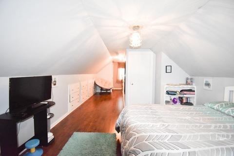 50 Midway St, Springfield, MA 01151 photo 9