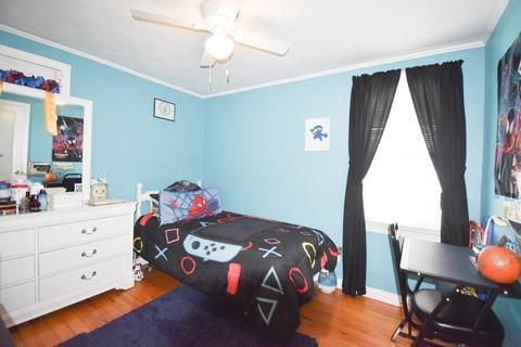 50 Midway St, Springfield, MA 01151 photo 6