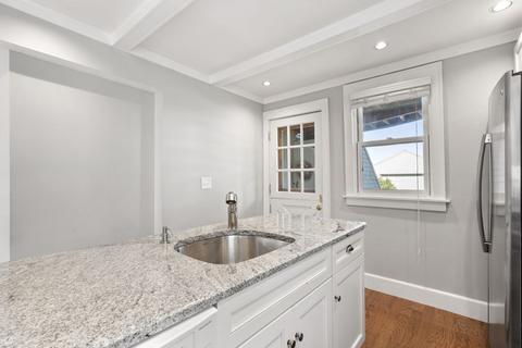 88 Prospect St #3, Gloucester, MA 01930 photo 4