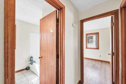 224 White St, Springfield, MA 01108 photo 17