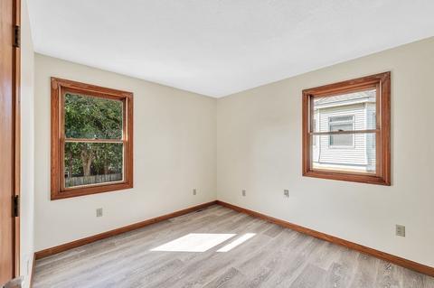 224 White St, Springfield, MA 01108 photo 19