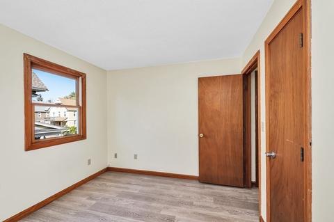 224 White St, Springfield, MA 01108 photo 22