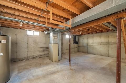 224 White St, Springfield, MA 01108 photo 28