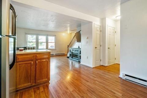 26 Proctor St #D, Worcester, MA 01606 photo 6
