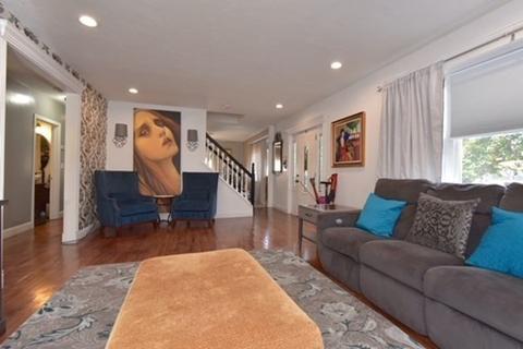 145 Walnut St, Framingham, MA 01702 photo 10