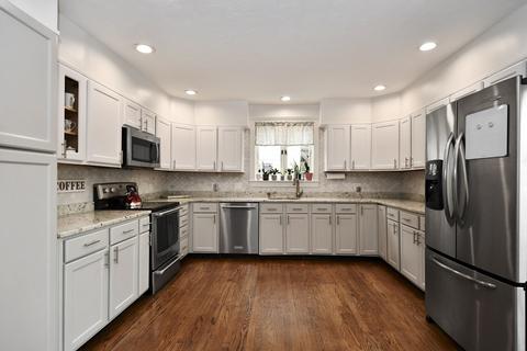 145 Walnut St, Framingham, MA 01702 photo 3