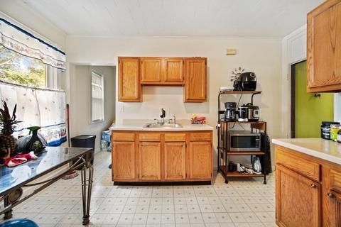 42 Biltmore St, Springfield, MA 01108 photo 26