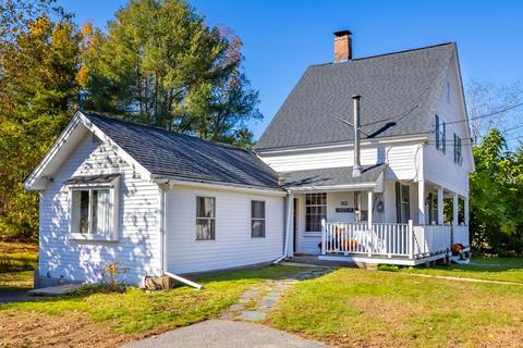 92 Main St, Townsend, MA 01469 photo 2