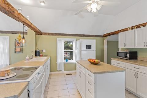 92 Main St, Townsend, MA 01469 photo 5
