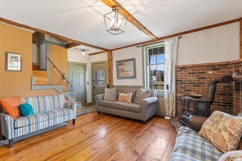 92 Main St, Townsend, MA 01469 photo 11