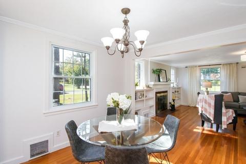 1463 Plumtree Rd, Springfield, MA 01119 photo 7