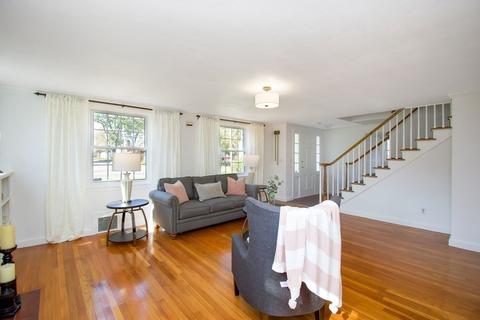 1463 Plumtree Rd, Springfield, MA 01119 photo 5