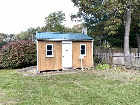 13 Winthrop St, Walpole, MA 02081 photo 8
