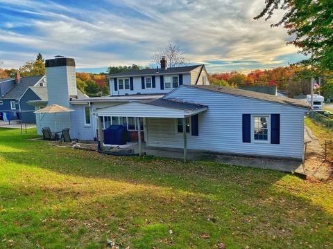 292 Frontenac St, Chicopee, MA 01020 photo 3