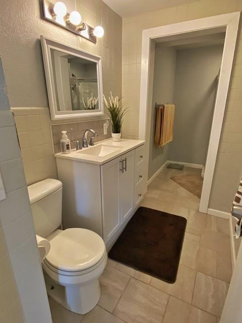 292 Frontenac St, Chicopee, MA 01020 photo 17