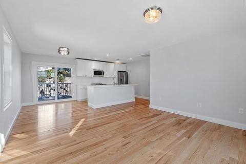 14 Scott St #3, Gloucester, MA 01930 photo 7