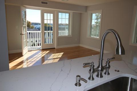 14 Scott St #3, Gloucester, MA 01930 photo 9
