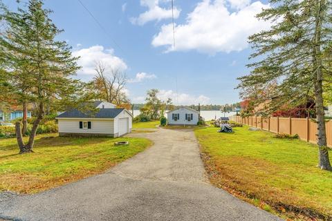 39 Taft Ave, Mendon, MA 01756 photo 2