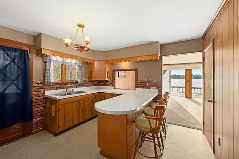 39 Taft Ave, Mendon, MA 01756 photo 12