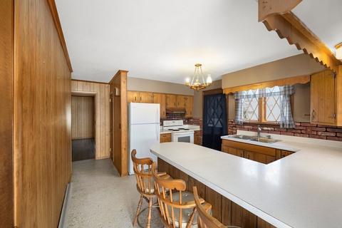 39 Taft Ave, Mendon, MA 01756 photo 13