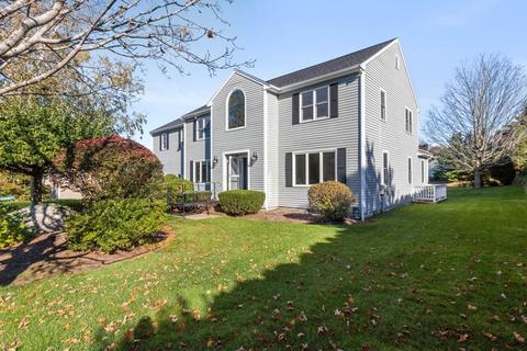 6 Heritage Ln, Canton, MA 02021 photo 1