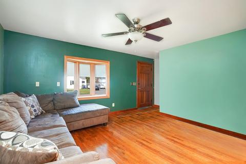 39 Duggan Cir, Springfield, MA 01119 photo 9