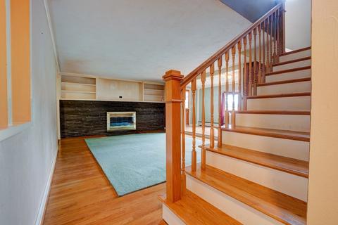 128 State Rd E, Westminster, MA 01473 photo 11