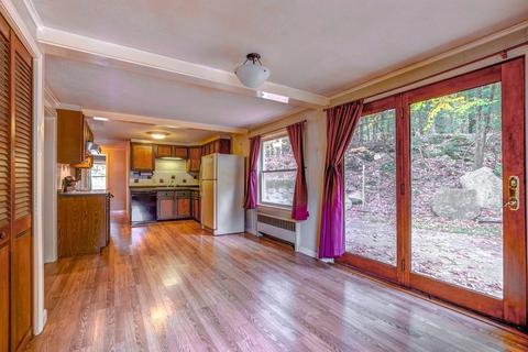 128 State Rd E, Westminster, MA 01473 photo 3