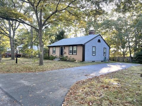 41 Bacon Rd, Barnstable, MA 02601 photo 1