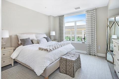 23 Shipyard Dr #207, Hingham, MA 02043 photo 13