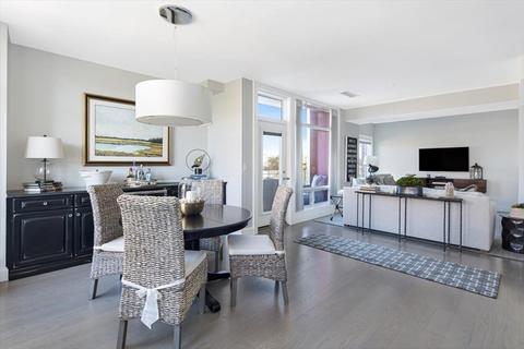 23 Shipyard Dr #207, Hingham, MA 02043 photo 5