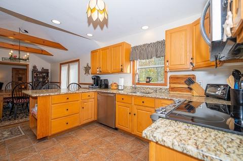 8 Chatanika Ave, Worcester, MA 01602 photo 11