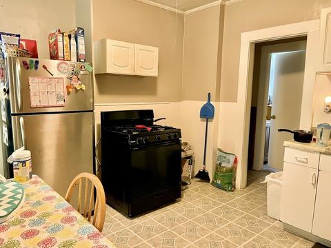 84 Northampton Ave, Springfield, MA 01109 photo 8