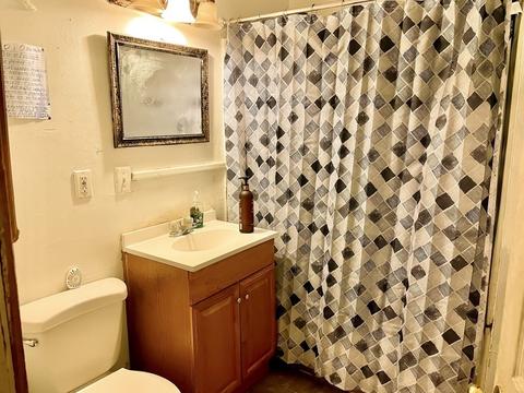 261 Wilbraham Rd, Springfield, MA 01109 photo 5